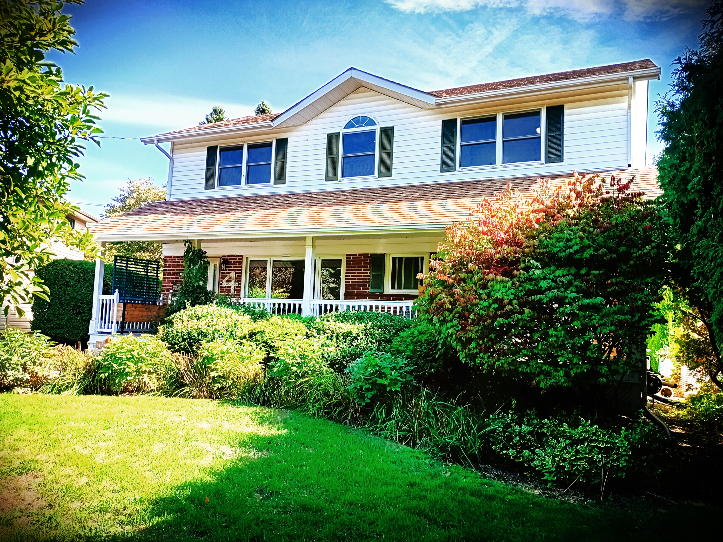 4 Saint Lawrence Place