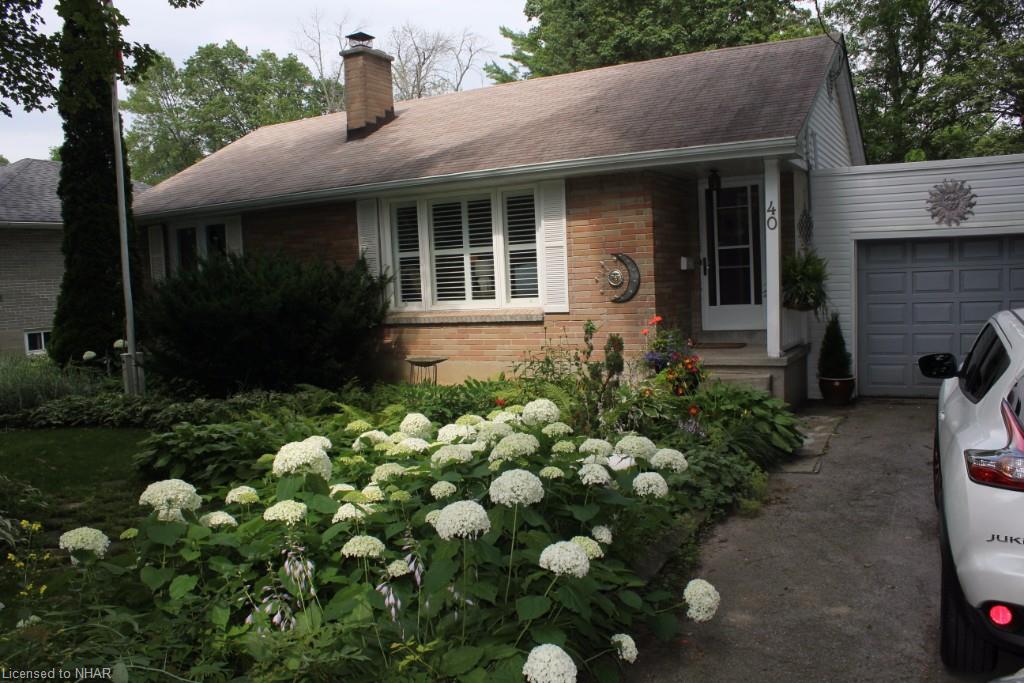 40 Brook Road South